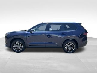New 2026 Toyota Grand Highlander AWD Hybrid video 2