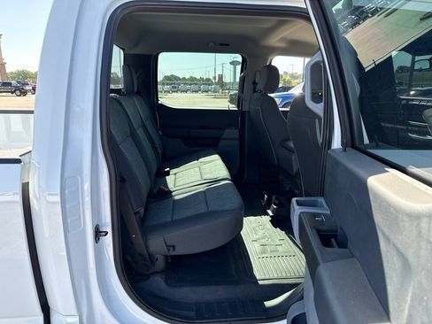 Used 2023 Ford F250 XL w/ FX4 Off-Road Package AWD/4WD image 11