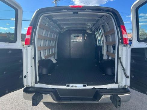Used 2024 Chevrolet Express 2500 w/ Driver Convenience Package RWD image 11