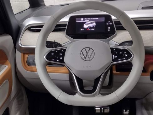 New 2025 Volkswagen ID. Buzz 1st Edition AWD/4WD image 38