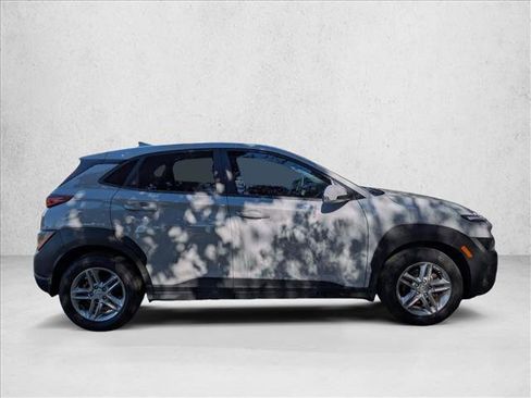 Certified 2023 Hyundai Kona SE image 4