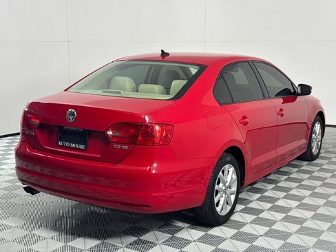 Used 2012 Volkswagen Jetta SE image 5