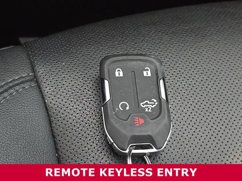 Used 2022 GMC Sierra 2500 SLT w/ SLT Premium Package image 25