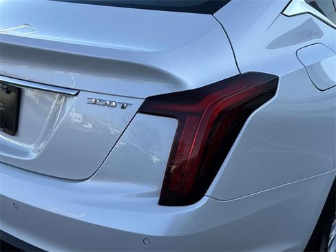 Certified 2023 Cadillac CT5 Luxury image 6