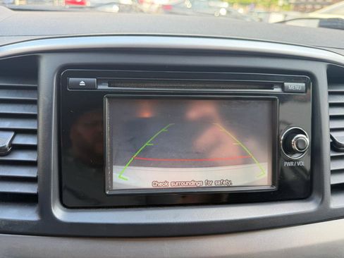 Used 2014 Mitsubishi Lancer SE image 11