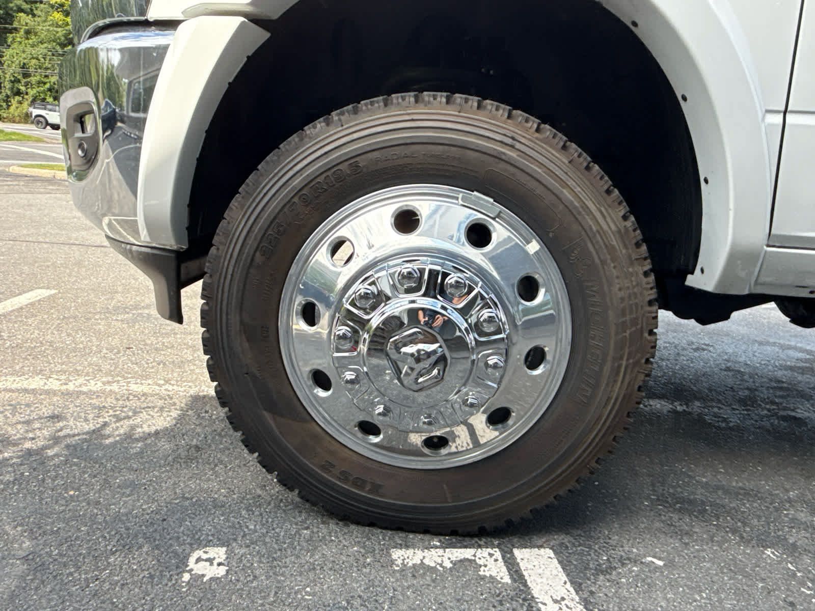 New 2026 RAM 5500 4x4 Regular Cab image 8