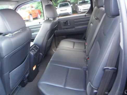 Used 2014 Honda Ridgeline SE image 40