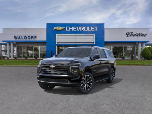 New 2026 Chevrolet Suburban High Country image 9