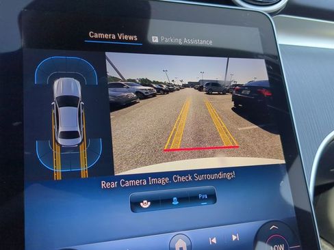 Used 2025 Mercedes-Benz C 300 Sedan image 20