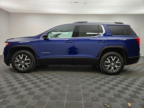 Used 2023 GMC Acadia SLE w/ Driver Convenience Package image 14