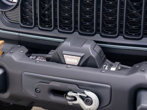 Used 2024 Jeep Wrangler Unlimited Rubicon 392 image 36