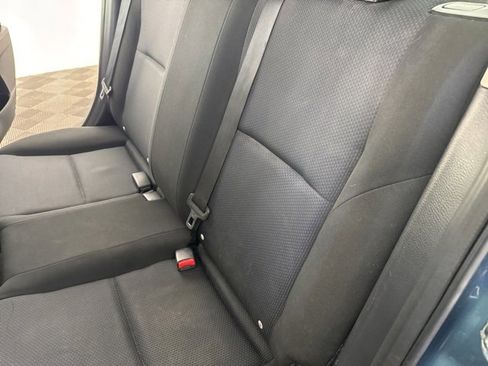 Used 2011 MAZDA MAZDA3 i Sport image 22