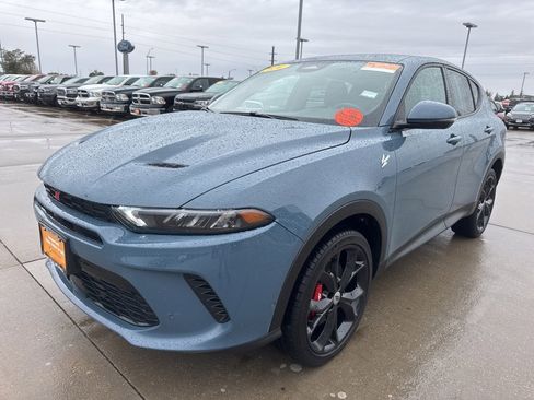 Certified 2024 Dodge Hornet GT w/ Track Pack image 24