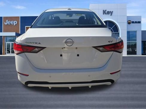 Used 2024 Nissan Sentra SV FWD image 9