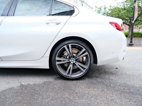 Used 2024 BMW 330i Sedan image 7