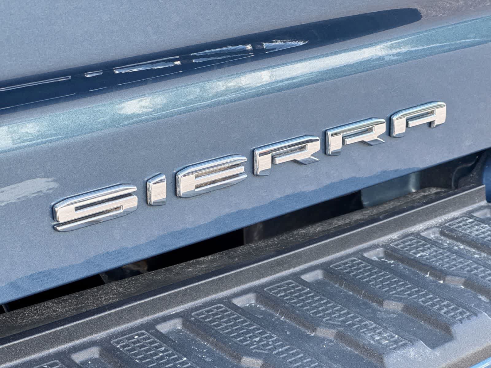 Used 2024 GMC Sierra 3500 Denali Ultimate AWD/4WD image 19