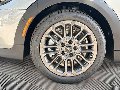 New 2026 MINI Cooper 4-Door Hardtop image 25