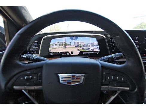 Used 2023 Cadillac Escalade Premium Luxury image 11