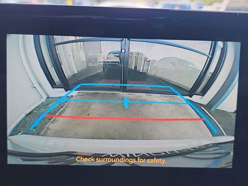 Used 2023 Toyota Corolla LE image 18