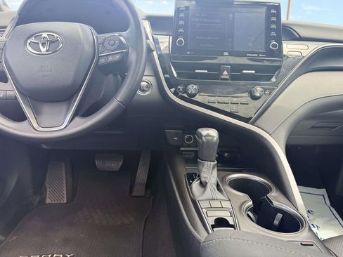 Used 2023 Toyota Camry XSE w/ Navigation Package image 27