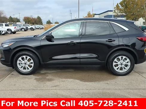 Used 2023 Ford Escape Active image 2