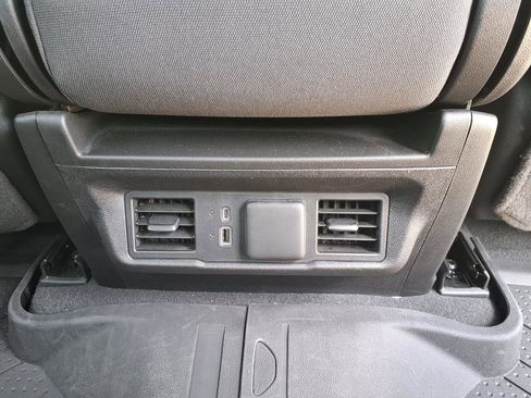 Used 2022 Chevrolet Silverado 1500 LT w/ All Star Edition Plus RWD image 14