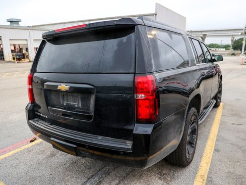 Used 2020 Chevrolet Suburban LT AWD/4WD image 8