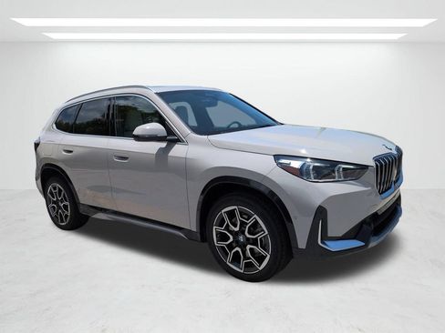 New 2026 BMW X1 xDrive28i w/ Technology Package AWD/4WD image 2