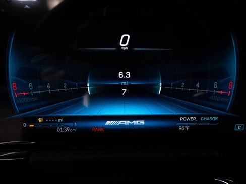 New 2026 Mercedes-Benz GLA 35 AMG 4MATIC image 25