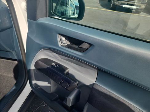 New 2026 Ford Maverick XL image 22