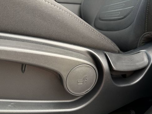 New 2026 Hyundai Santa Cruz SE AWD/4WD image 17