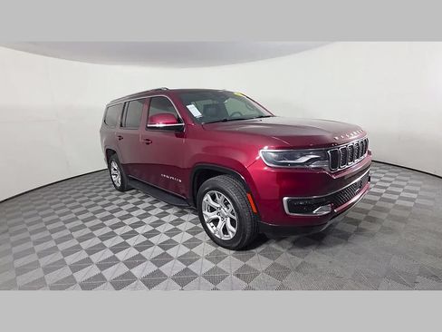 Used 2022 Jeep Wagoneer Series II AWD/4WD image 34