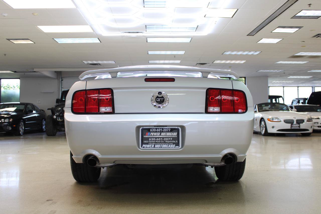 Used 2005 Ford Mustang GT RWD image 20