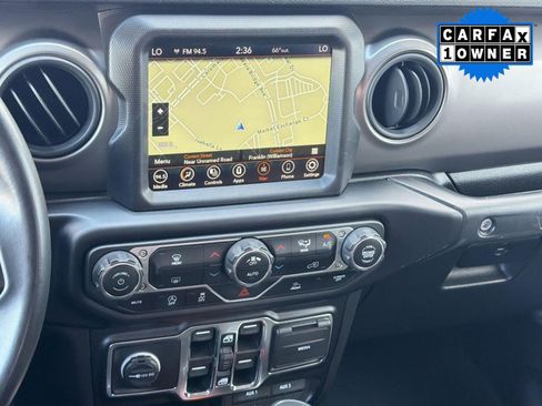 Used 2021 Jeep Wrangler Unlimited Sport image 24