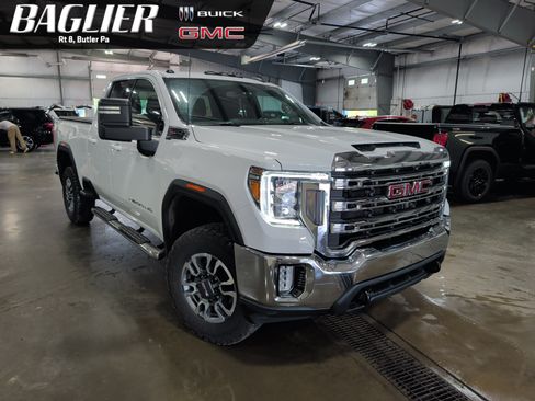 Used 2022 GMC Sierra 2500 SLE w/ SLE Value Package; AWD/4WD image 1