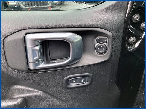 Certified 2022 Jeep Wrangler Unlimited Sport AWD/4WD image 12