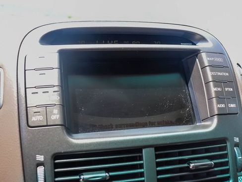 Used 2005 Lexus LS 430 RWD image 24