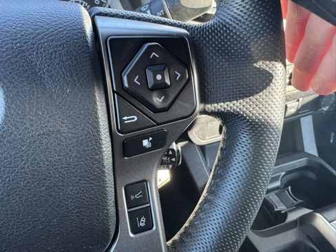 Used 2022 Toyota Tacoma SR5 w/ Trail Edition image 25