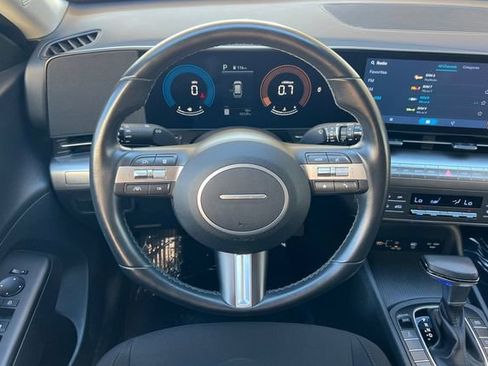 Used 2024 Hyundai Kona SEL AWD/4WD image 18