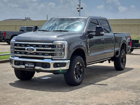Used 2025 Ford F250 Lariat w/ Lariat Ultimate Package AWD/4WD image 10