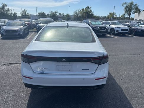 Used 2023 Honda Accord EX-L image 6