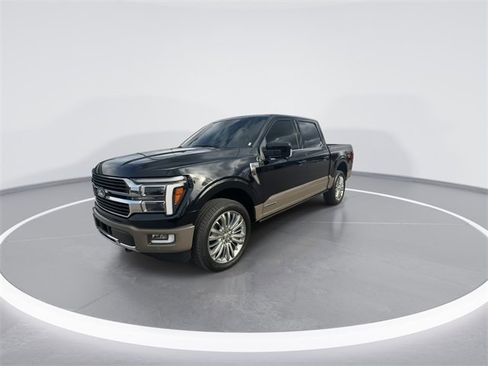 Used 2025 Ford F150 King Ranch image 4