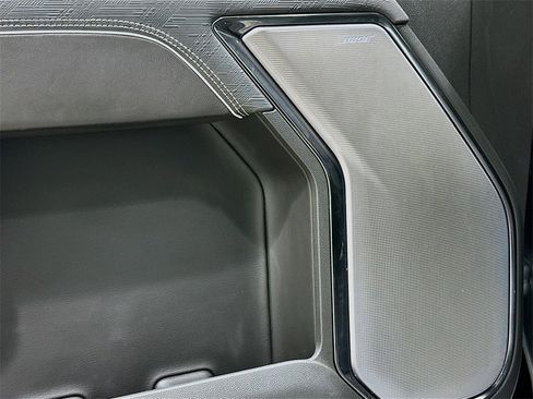 Used 2024 GMC Sierra 1500 AT4X image 19