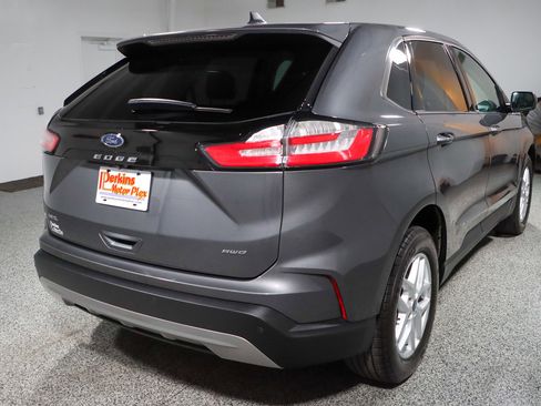 Used 2022 Ford Edge SEL AWD/4WD image 7