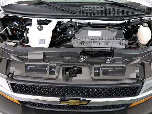 Used 2024 Chevrolet Express 2500 w/ Driver Convenience Package RWD image 30
