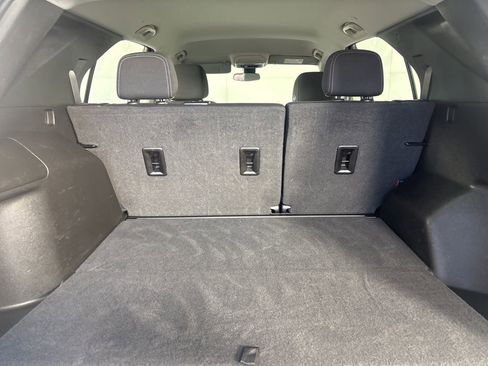 Used 2022 Chevrolet Equinox LS w/ LPO, Floor Liner Package image 22