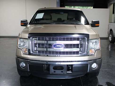Used 2014 Ford F150 XLT w/ XLT Chrome Package RWD image 7