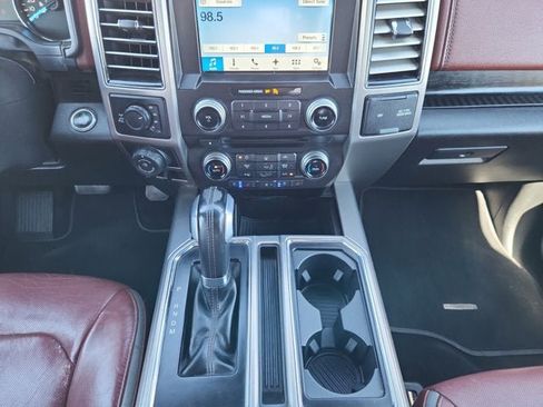 Used 2018 Ford F150 Platinum w/ FX4 Off-Road Package image 11