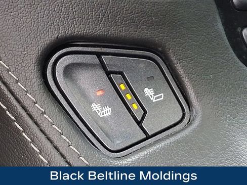 Used 2019 Chevrolet Tahoe LT w/ RST Edition AWD/4WD image 16