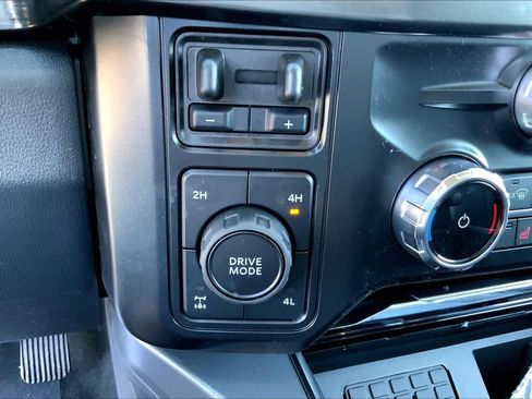 New 2026 Ford F250 Lariat w/ Black Appearance Package image 14